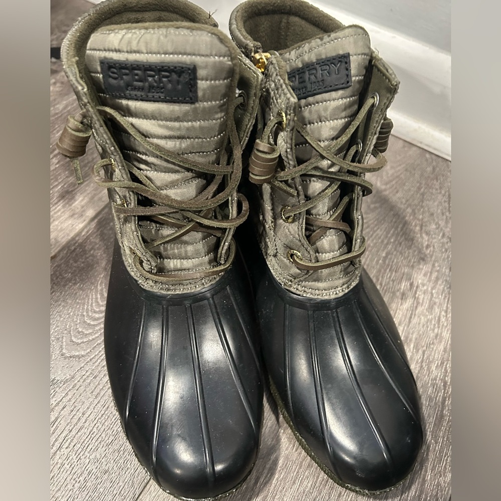 Sperry boots